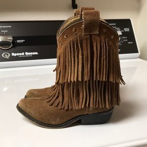 Kids boots